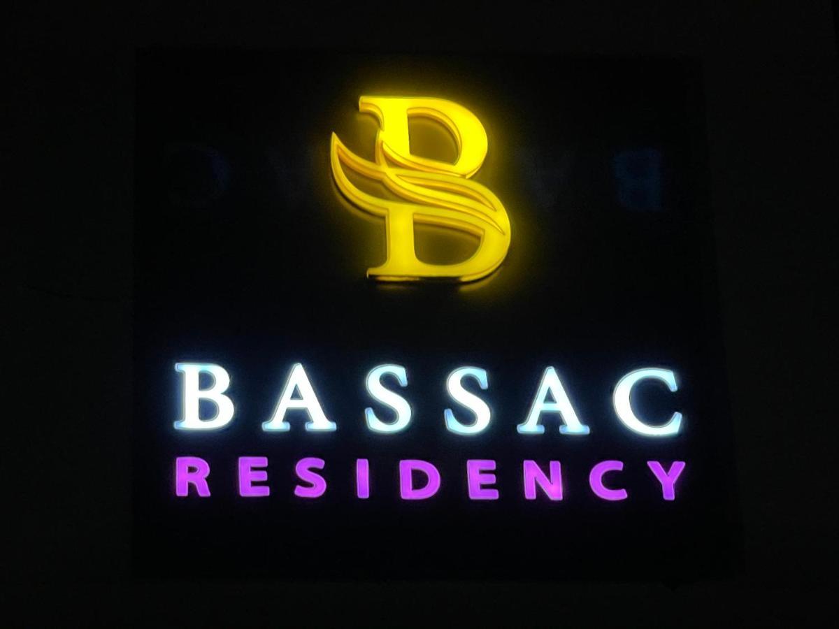 Bassac Residency Hotell Changanācheri Exteriör bild